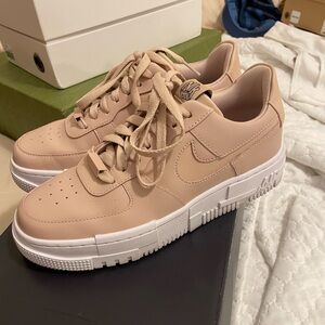Beige AirForce 1